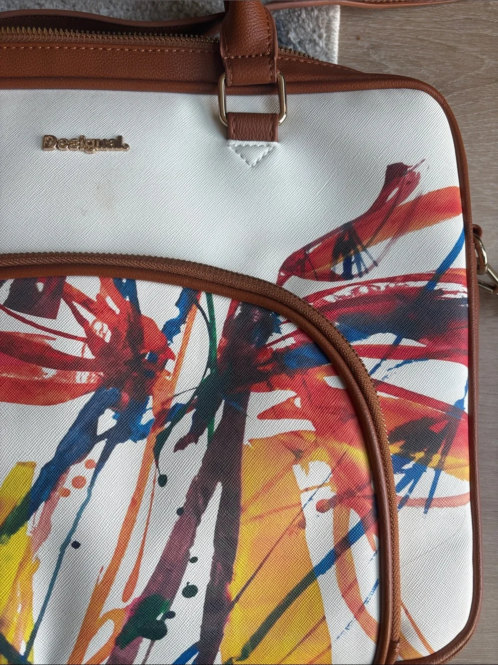 Desigual White Laptop Bag with Multicolor Brushstroke Design and Brown Trim